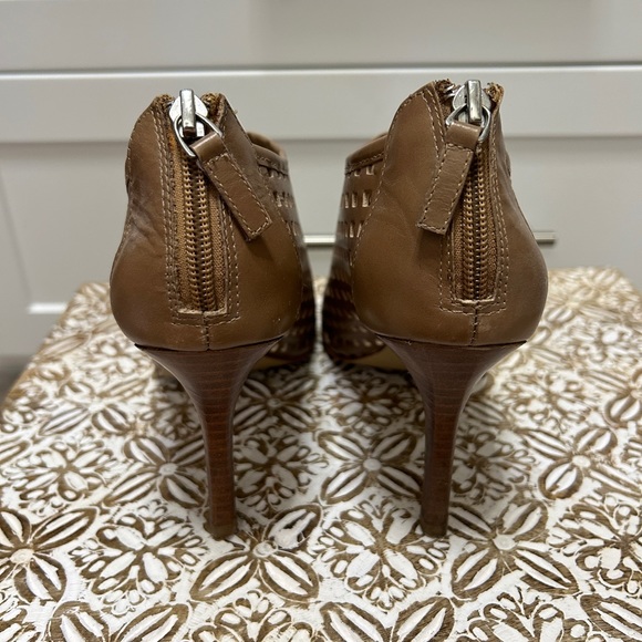 Tahari Chris Leather Shooties - Open Toed Booties - Heels - Picture 4 of 9